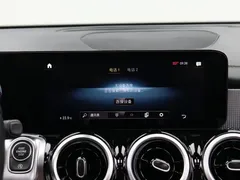 2022 Mercedes-Benz GLB 200, чёрный — фото 15