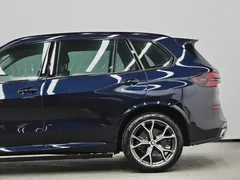 2023 BMW X5 30Li M, чёрный — фото 22