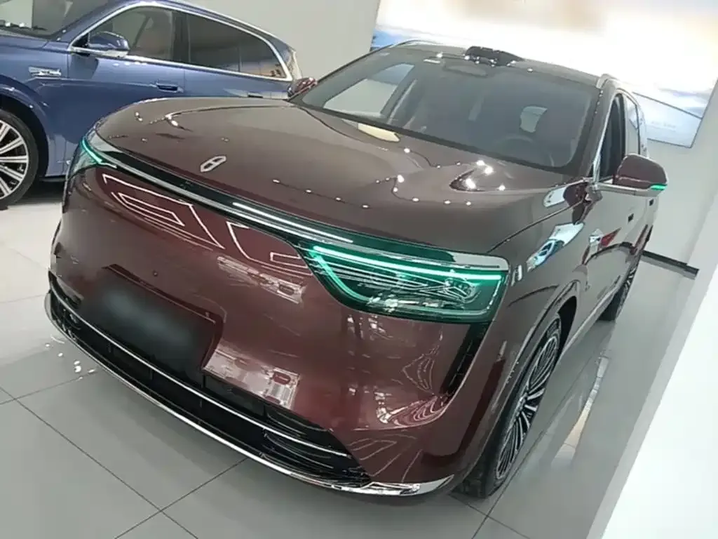 2025 Aito M8 53.4kWh 5 (192