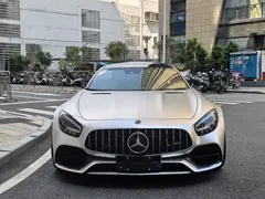 2019 Mercedes-Benz AMG GT — фото 2