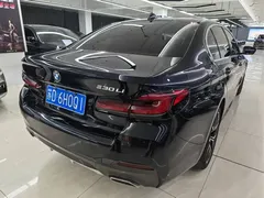2023 BMW 5 Series 5 530Li M, чёрный — фото 6