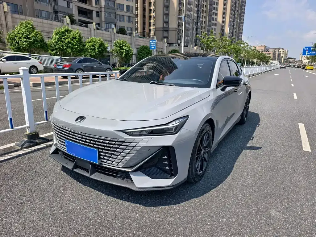 2022 Changan UNI-V 1.5T