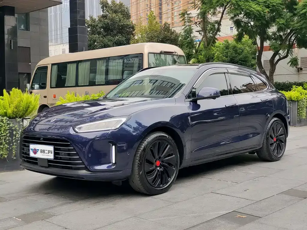 2022 Aito M5 4WD