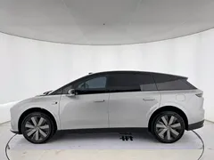 2025 Li Auto i6 4WD Standard — фото 4