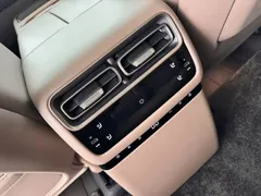2025 Li Auto i6 4WD Standard — фото 6