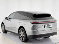 2025 Li Auto i6 4WD Standard — фото 15