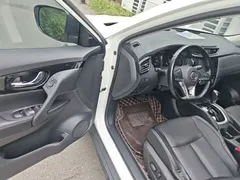 2021 Nissan X-Trail 2.0L CVT 2WD XL Premium, белый — фото 16