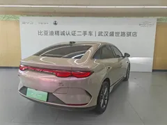 2025 BYD Qin L EV 545km Superior — фото 5