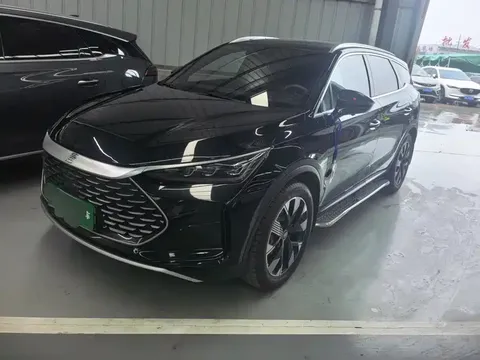 2024 BYD Tang 215KM 4WD
