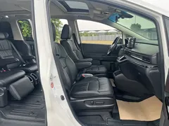 2022 Honda Odyssey 2.0L e:HEV, белый — фото 12