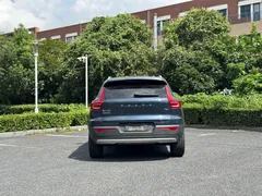 2021 Volvo XC40 T4 4WD Luxury, синий — фото 6