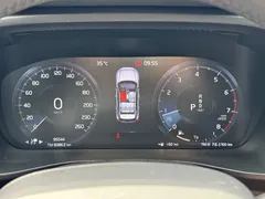 2021 Volvo XC40 T4 4WD Luxury, синий — фото 8