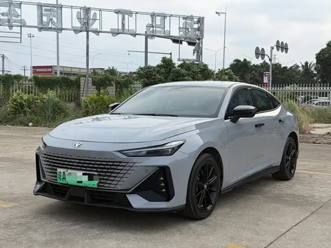 2023 Changan UNI-V iDD PHEV 1.5T 113km