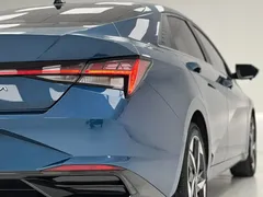 2022 Hyundai Elantra 1.5L CVT GLX Elite, синий — фото 10