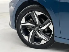 2022 Hyundai Elantra 1.5L CVT GLX Elite, синий — фото 11