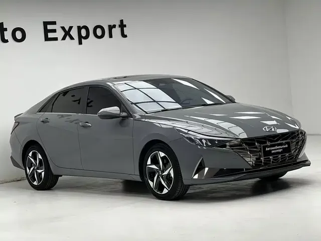 2022 Hyundai Elantra 240TGDi DCT LUX Premium