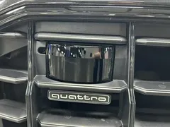 2019 Audi Q8 55 TFSI, чёрный — фото 15