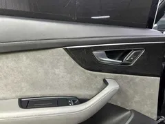 2019 Audi Q8 55 TFSI, чёрный — фото 23