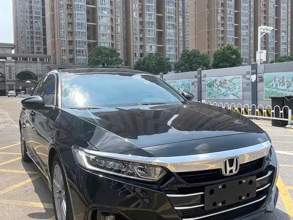 2022 Honda Accord 260TURBO Luxury