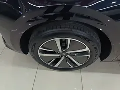 2024 Li Auto L6 Pro, чёрный — фото 23