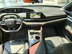 2022 Changan UNI-V 1.5T — фото 7