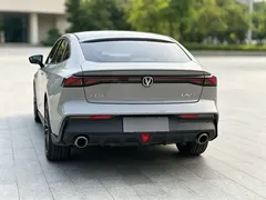 2022 Changan UNI-V 1.5T — фото 11
