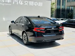 2022 Honda Accord Hybrid 2.0L, чёрный — фото 16