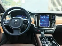 2023 Volvo S90 Hybrid T8 4WD Luxury, чёрный — фото 10