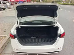 2021 Nissan Sylphy 1.6L XL CVT, белый — фото 19