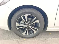 2021 Nissan Sylphy 1.6L XL CVT, белый — фото 23