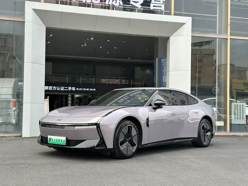 2025 Xpeng P7 702 Ultra