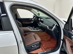 2021 BMW X5 xDrive40i M, белый — фото 13