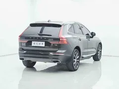 2021 Volvo XC60 4WD Luxury — фото 26