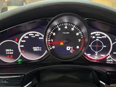 2021 Porsche Panamera 2.9T, белый — фото 10