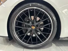 2021 Porsche Panamera 2.9T, белый — фото 17