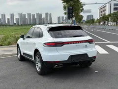 2021 Porsche Macan 2.0T, белый — фото 10