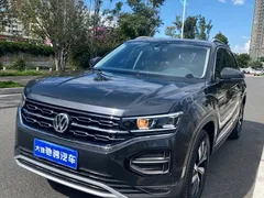 2022 Volkswagen Tayron 330TSI 2WD — фото 3