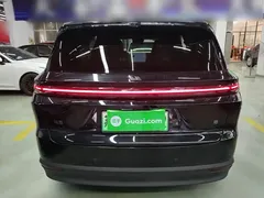 2025 Li Auto i8 Standard, чёрный — фото 6
