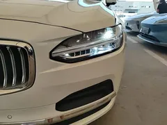 2023 Volvo S90, белый — фото 18