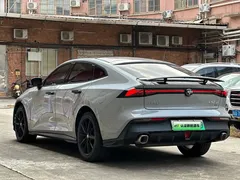 2023 Changan UNI-V iDD 1.5T 113km PHEV — фото 7