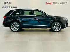 2023 Audi Q7 55 TFSI quattro S line Sport, чёрный — фото 3