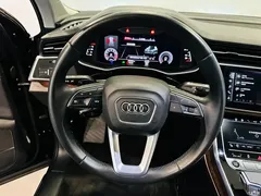 2023 Audi Q7 55 TFSI quattro S line Sport, чёрный — фото 14