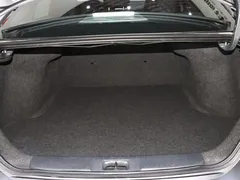 2022 Nissan Sylphy 1.6L XL CVT — фото 17