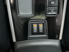 2021 Mitsubishi Outlander 2.0L, белый — фото 15