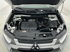 2021 Mitsubishi Outlander 2.0L, белый — фото 17