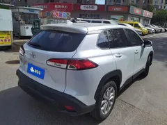 2022 Toyota Frontlander 2.0L CVT Elite, белый — фото 3