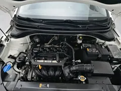 2020 Hyundai 1.4L MT GLS, белый — фото 6