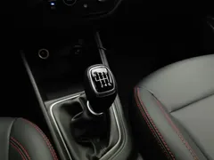 2020 Hyundai 1.4L MT GLS, белый — фото 13