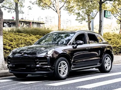 2021 Porsche Macan 2.0T