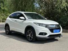 2020 Honda Vezel 1.5L CVT Pioneer, белый — фото 2